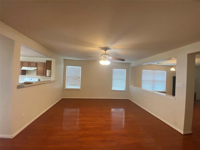 Foto del edificio - 18119 Hammondsport Ln
