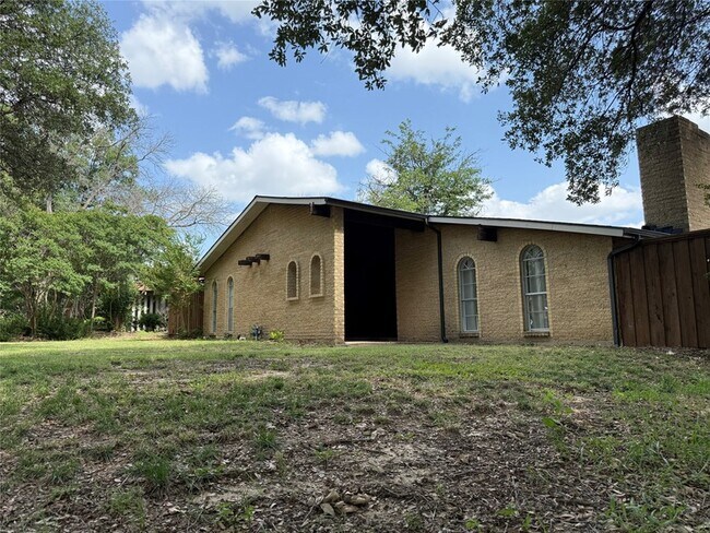 Foto del edificio - 1436 Cross Bend Rd