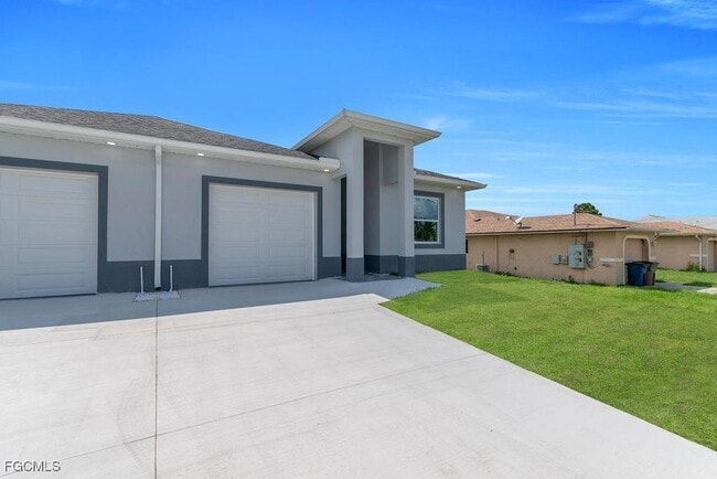 Foto del edificio - 734 Jack Ave S