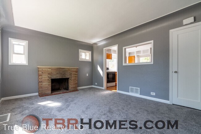 Foto del edificio - 3 br, 2 bath House - 4285 S Delaware St