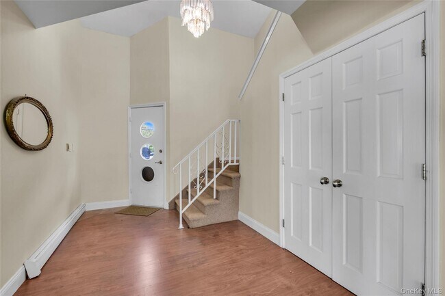 Building Photo - 17 North Rd