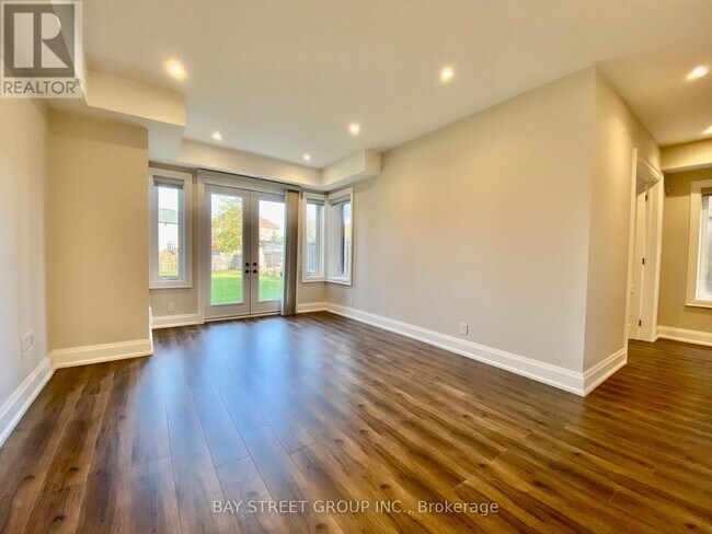 Building Photo - 36 Elm Grove Ave