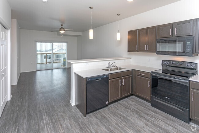 3BR, 2BA - 1,265SF - The Brixx