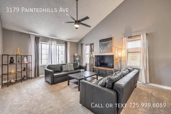Foto del edificio - 3179 Paintedhills Ave