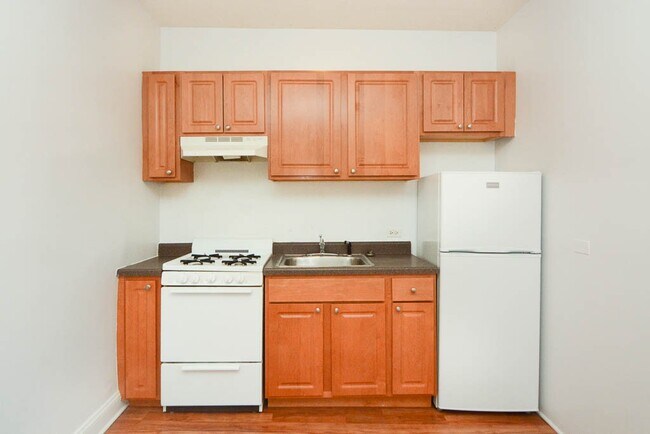 Foto del edificio - 1742 N Humboldt Blvd