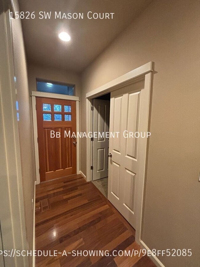 Building Photo - Tigard home with High-end Finishes - Large...