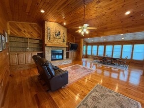 Building Photo - 3850 Ravens Den Way