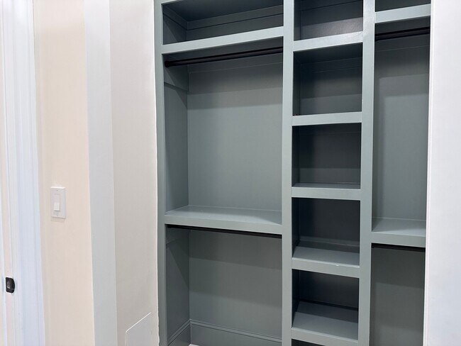 Foto del edificio - 226 McCowat St