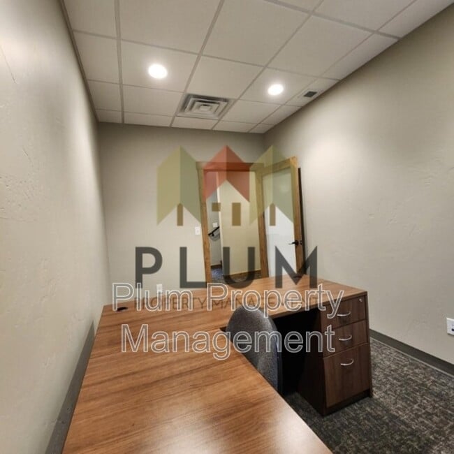 Foto del edificio - 425 N 5th St W