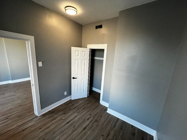 Building Photo - 3839 W Flournoy St