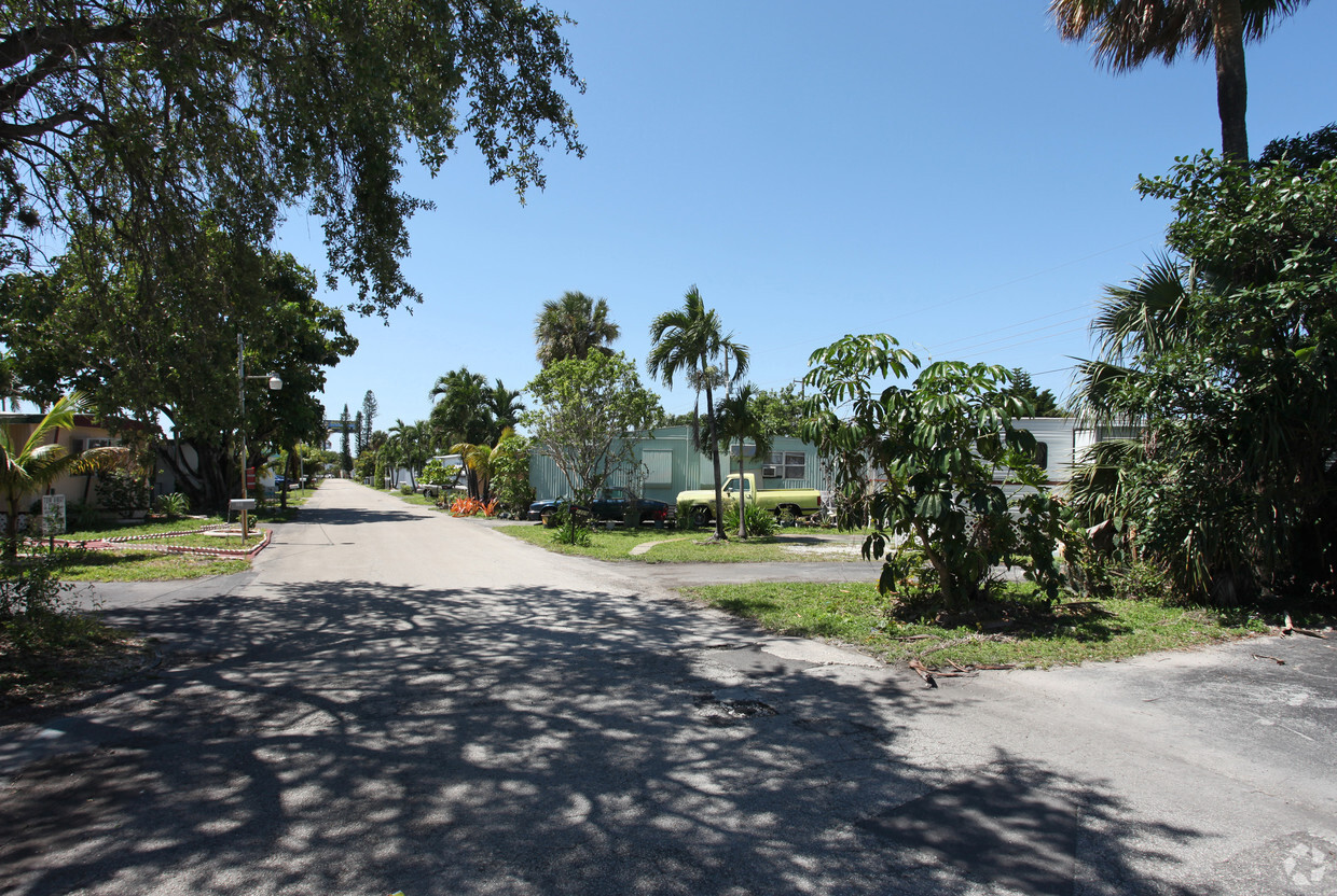 Foto del edificio - Holland Mobile Home Park