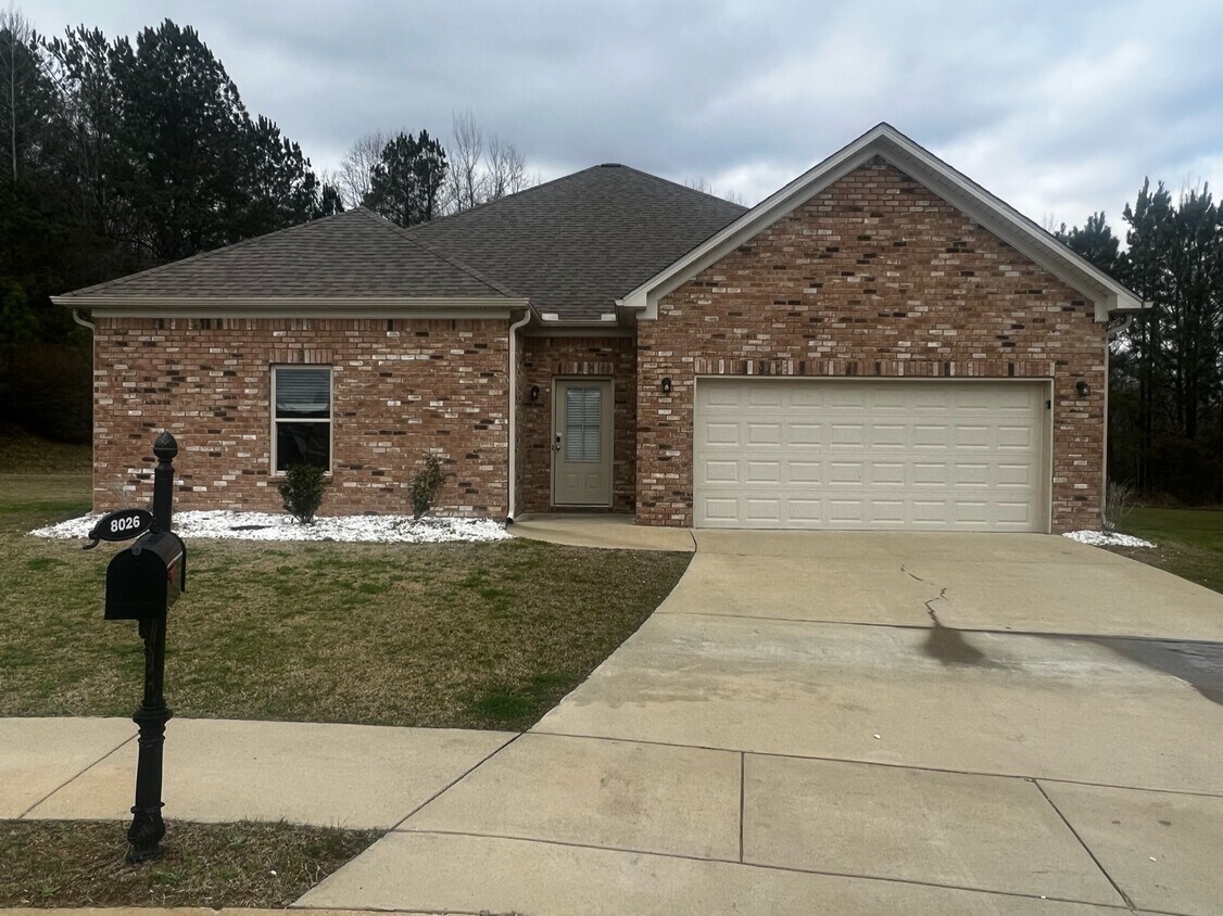 Foto principal - 8026 Shadesbrook Dr