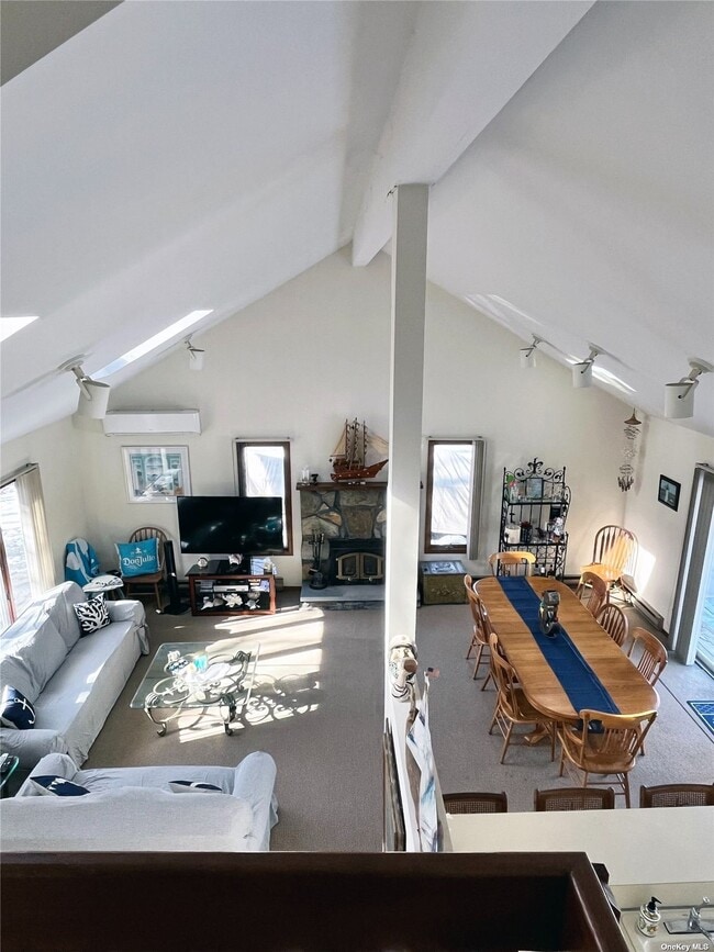 Building Photo - 29 Warfield Way