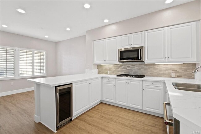 Building Photo - 2700 Newport Blvd