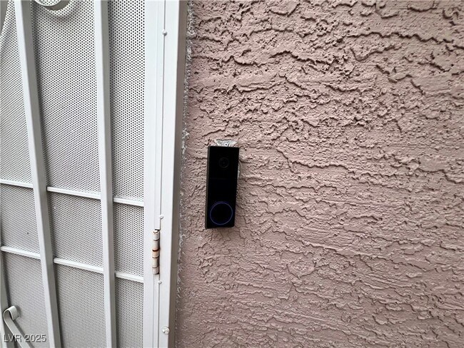Foto del edificio - 5315 Heatherbrook Cir