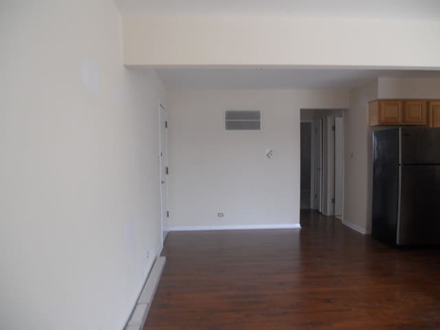 Building Photo - 10936 Keating Ave