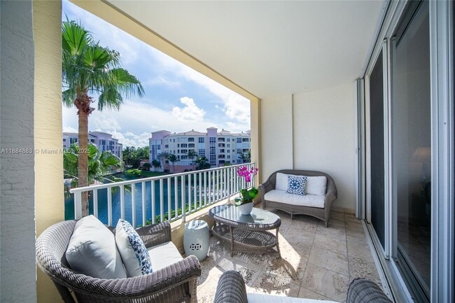 Building Photo - 707 Crandon Blvd