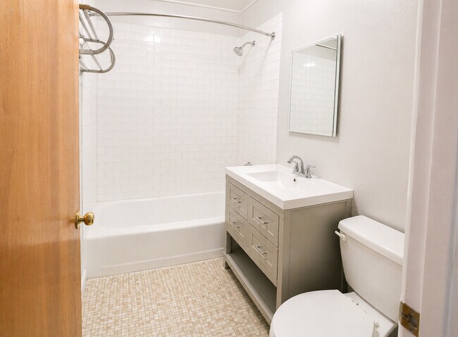 Foto del edificio - 214 S Oak Park Ave