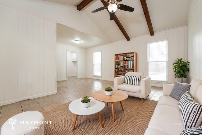 Foto del edificio - 4508 Outwood Dr