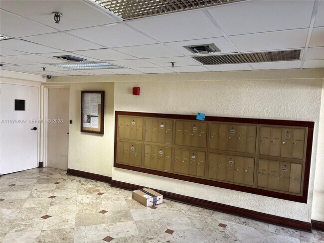 Foto del edificio - 1250 Lincoln Rd