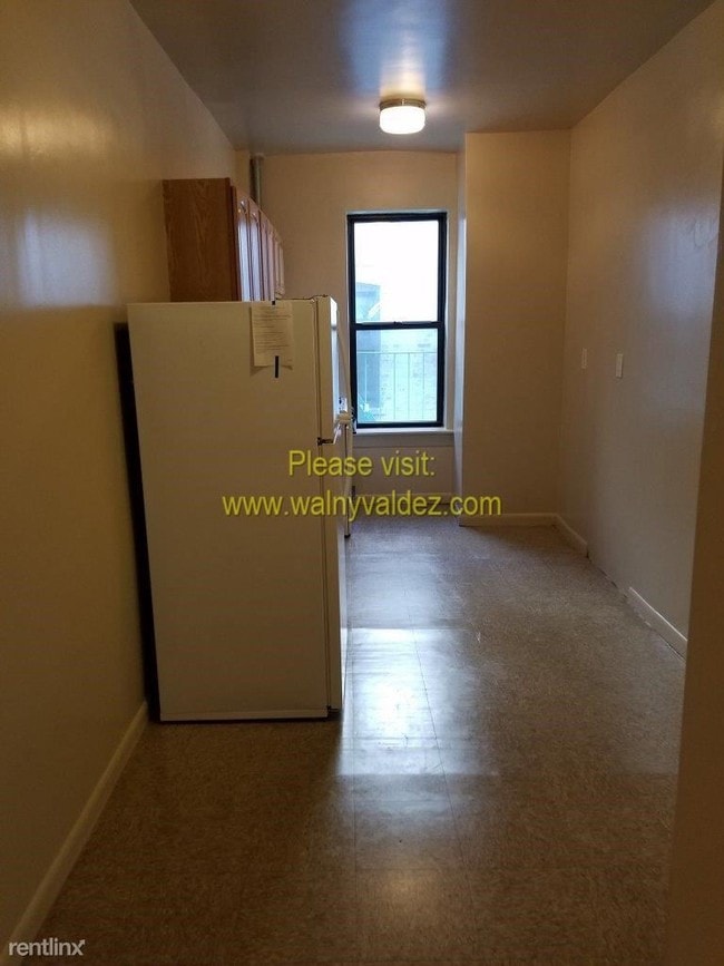 Building Photo - 1 br, 1 bath  - 1520 Sheridan Ave