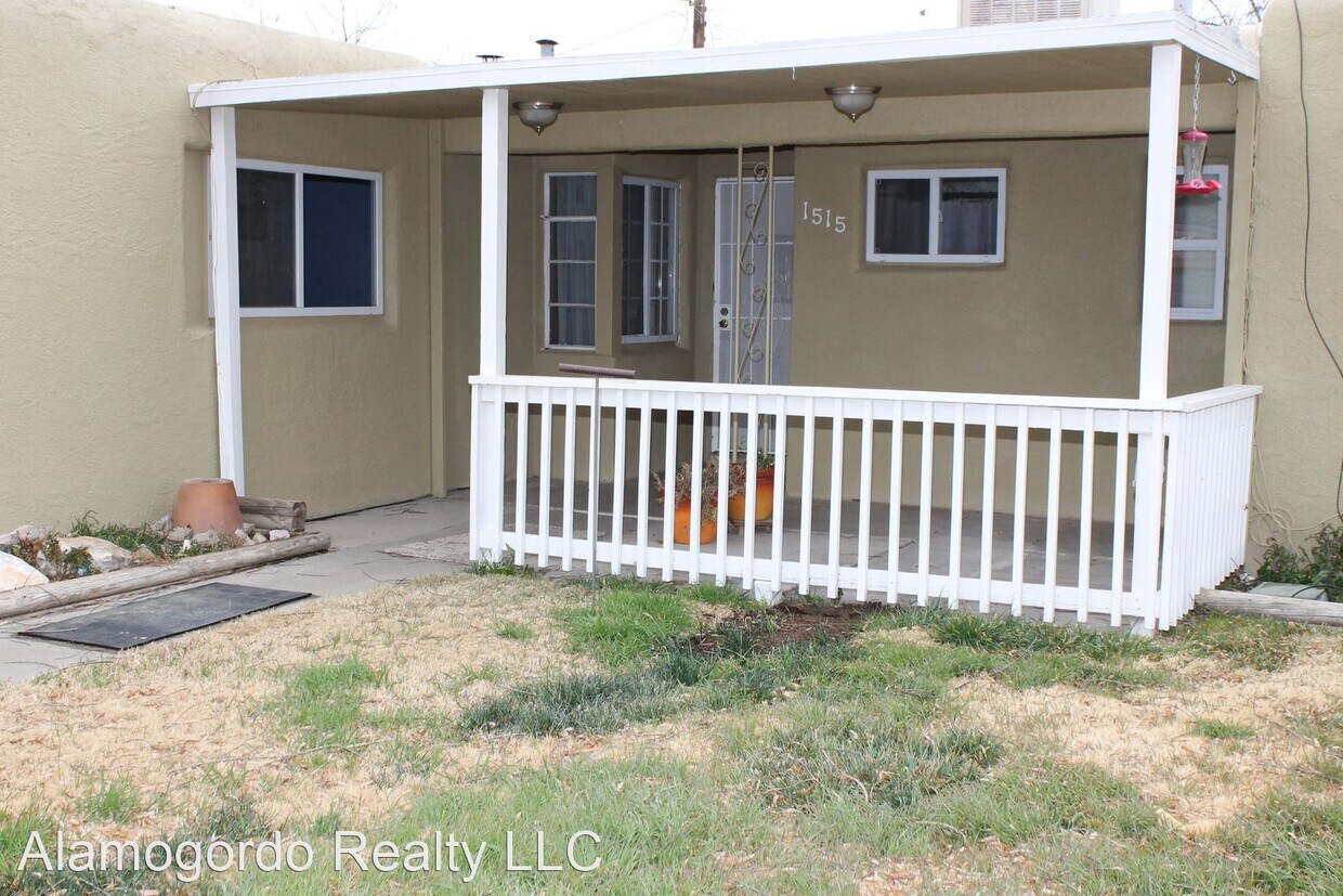 Primary Photo - 4 br, 2 bath House - 1515 Lincoln