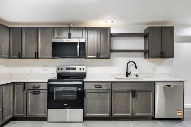 Foto del edificio - 3831 W Rutgers Pl