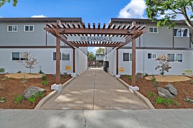 Building Photo - Evandale Apartments