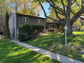 Building Photo - 5725 Dale Ave