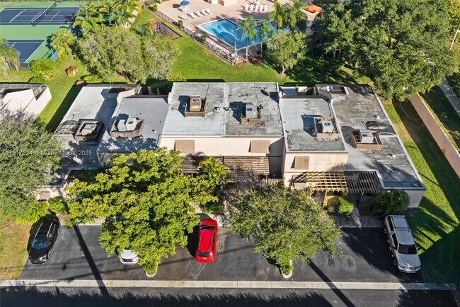 Foto del edificio - 1017 NW 124th Ave