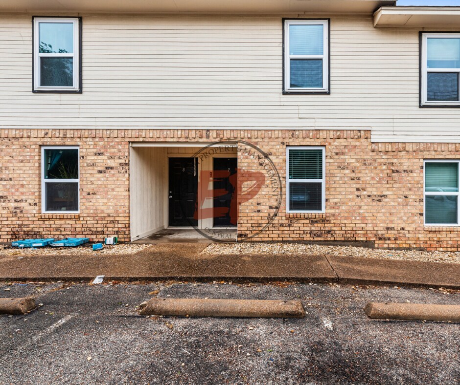 Foto principal - 609 S 5th St