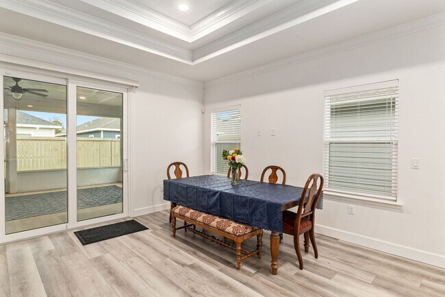 Building Photo - 4 BED 2 BATH in GRAND OAKS