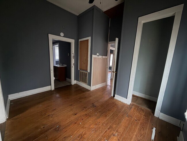 Foto del edificio - FOR RENT in LAFAYETTE!