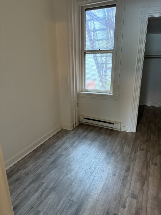 Foto del edificio - 716 E King St