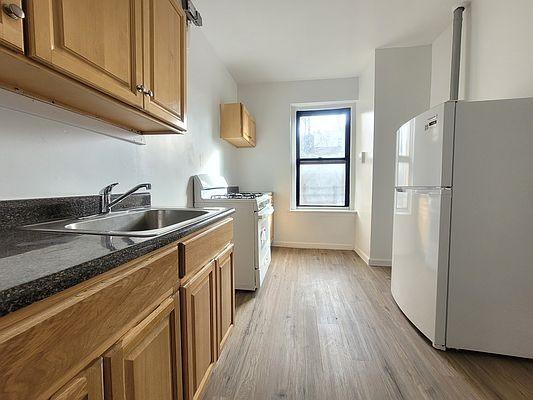 Primary Photo - 1 bedroom in BRONX NY 10458