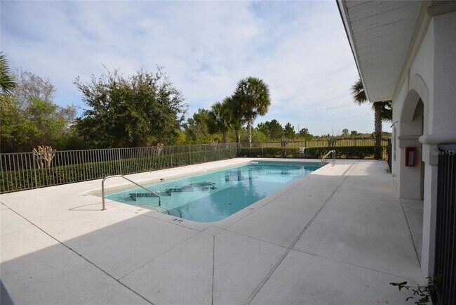 Foto del edificio - 9441 Myrtle Creek Ln