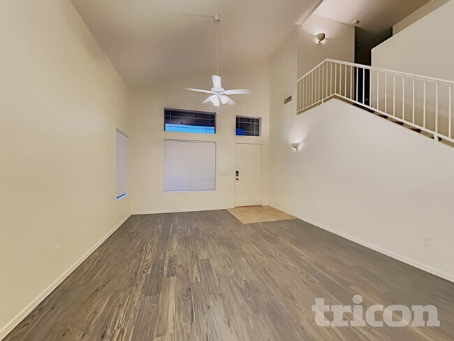 Foto del edificio - 12746 W Hollyhock Dr