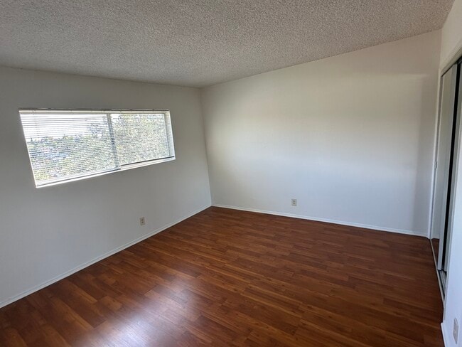 Building Photo - 6020 La Prada St