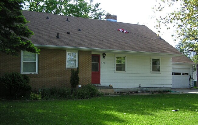 Front of house - 205 Beedle Dr