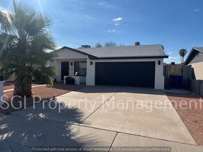 Building Photo - 609 E La Donna Dr