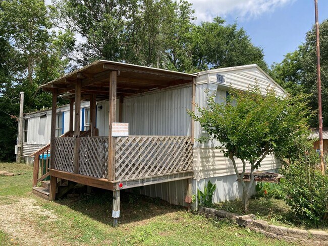 Foto del edificio - Awesome  Mobile Home in Gallaway, TN for R...