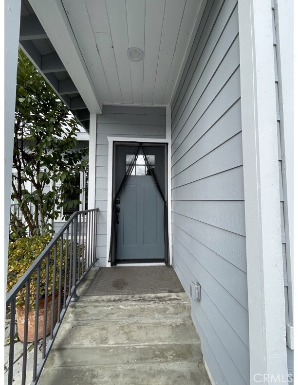 Building Photo - 212 N Cornell Ave