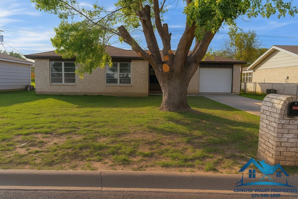 Foto principal - 1101 Wynne Ave
