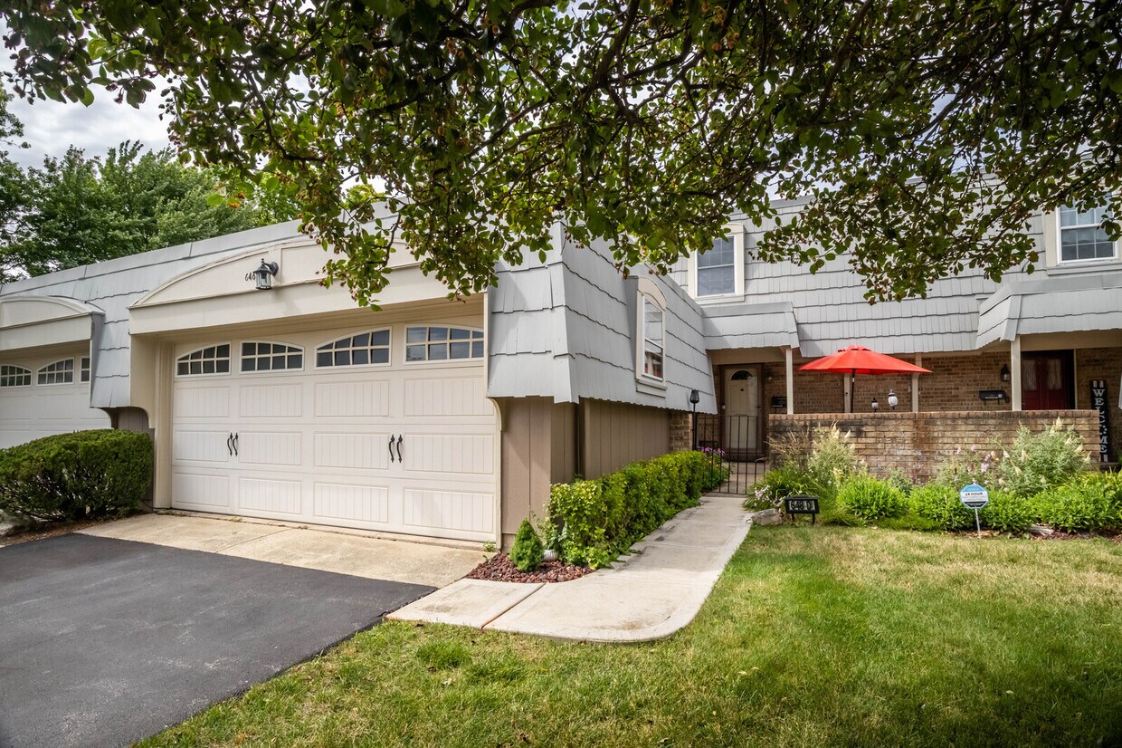 Foto principal - 648 Dauphine Ct