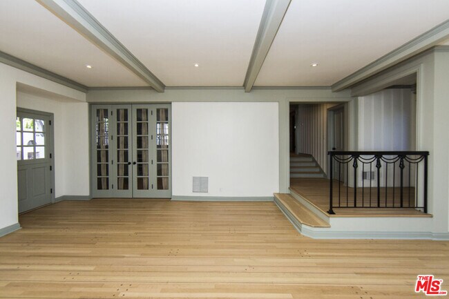 Foto del edificio - 271 Loring Ave