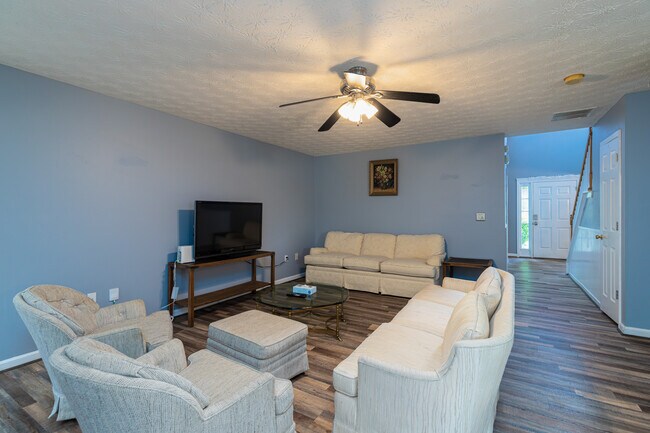 Foto del edificio - 3511 Hard Creek Ln NE