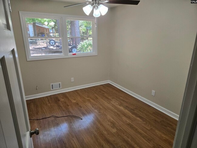 Foto del edificio - 42 Raintree Ct