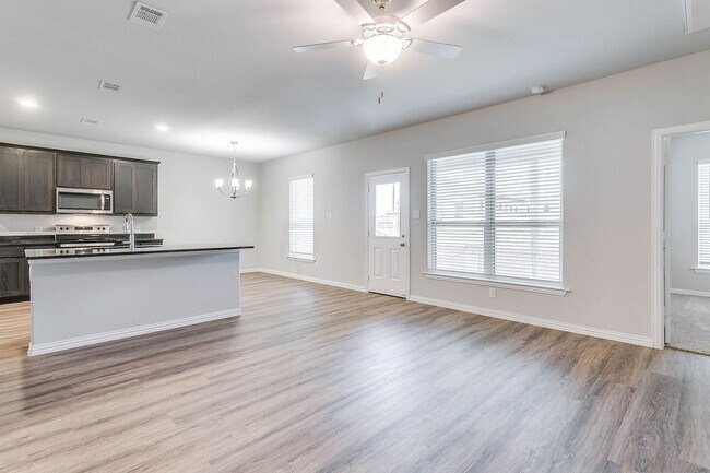 Foto del edificio - Modern Comfort Meets Prime Location – Your...