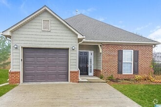 Building Photo - 2048 Fairbank Cir