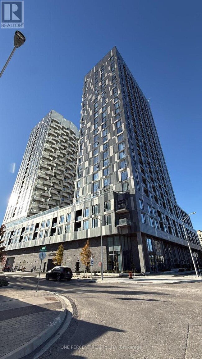 Building Photo - 10 Abeja St